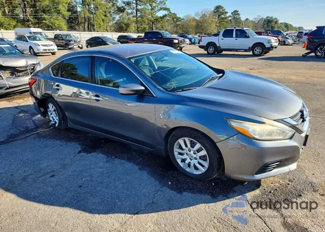 2017 Nissan Altima 2.5 from USA, damaged, VIN 1N4AL3AP7HC164404